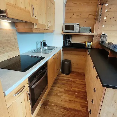 Cosy Aux Gets Avec Parking Et Wifi, Proche Des Pistes - Fr-1-598-145 Apartment Les Gets