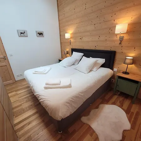 Cosy Aux Gets Avec Parking Et Wifi, Proche Des Pistes - Fr-1-598-145 莱热